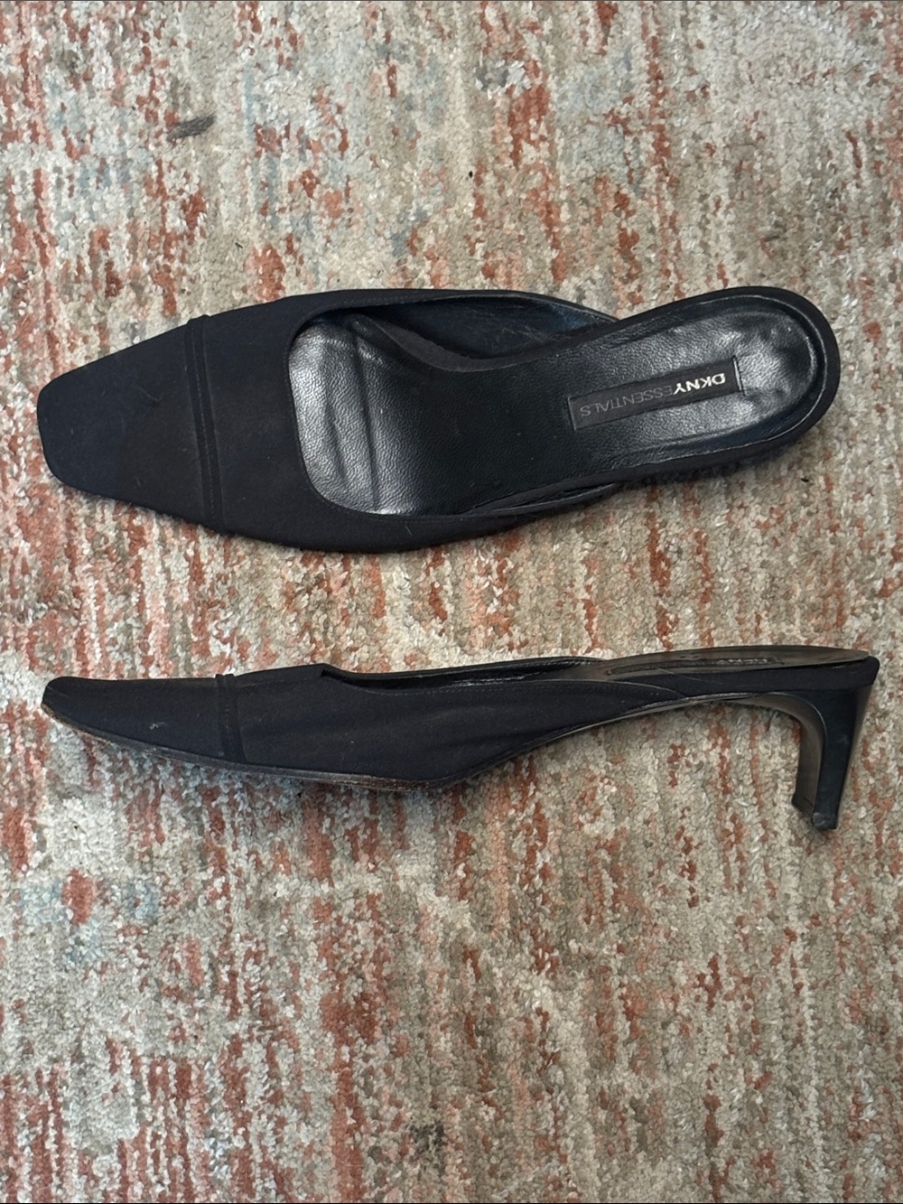 Dkny Black Pointed Mule Heels